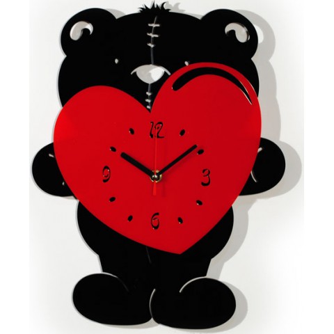 Часы настенные Медвеженок с сердцем 1-0185